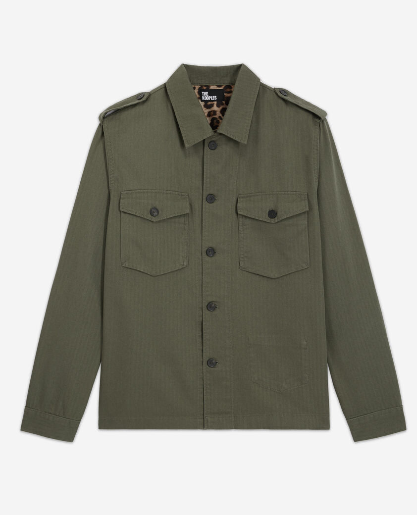 The Kooples HERREN OLIVE NIGHT khakifarbenes hemd mit leopardenfutter