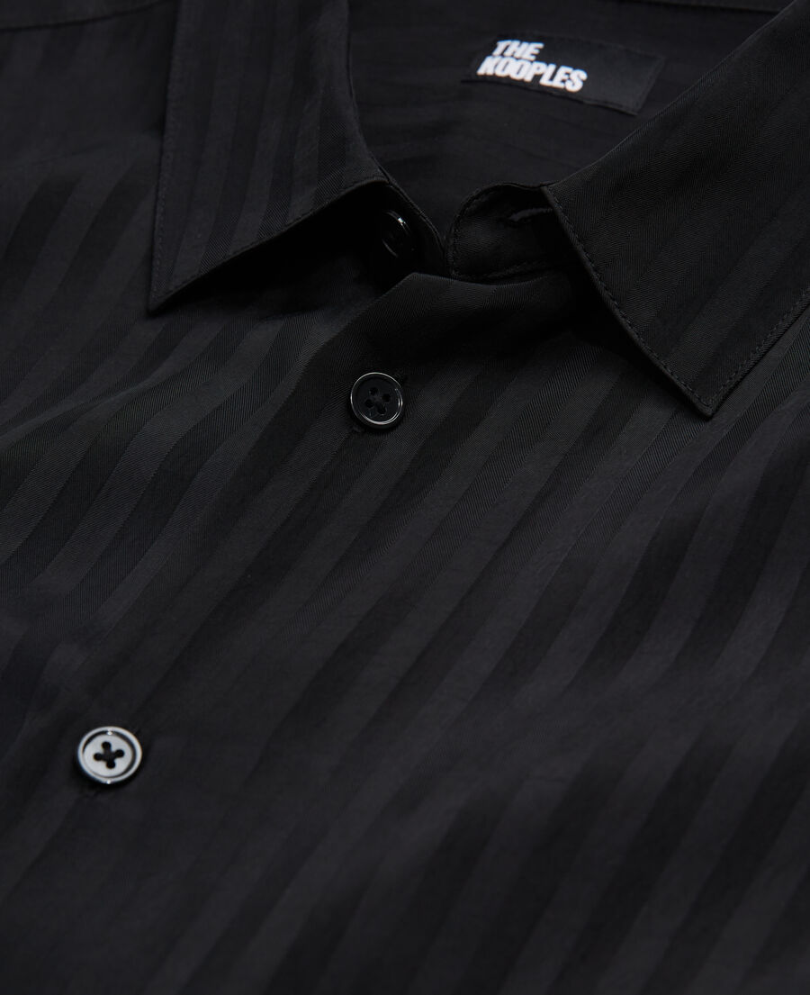 chemise col classique à rayures noire