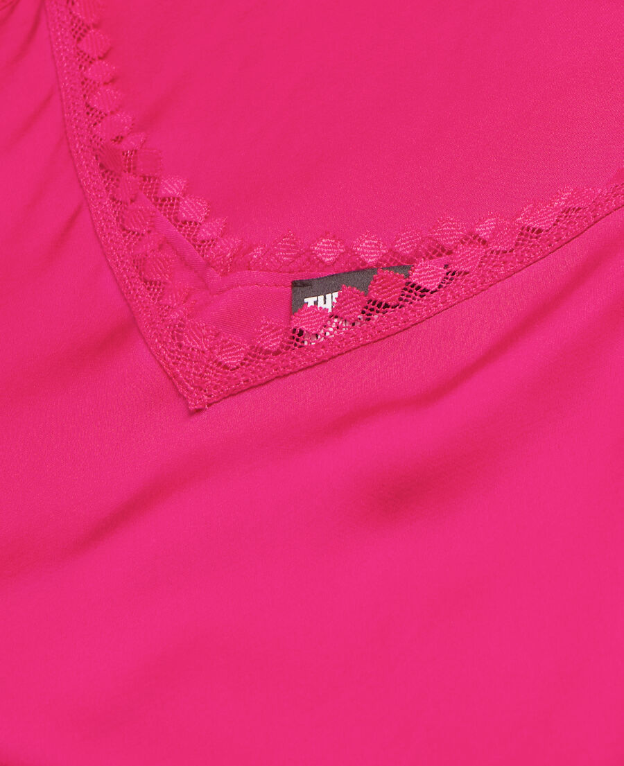 camiseta interior rosa