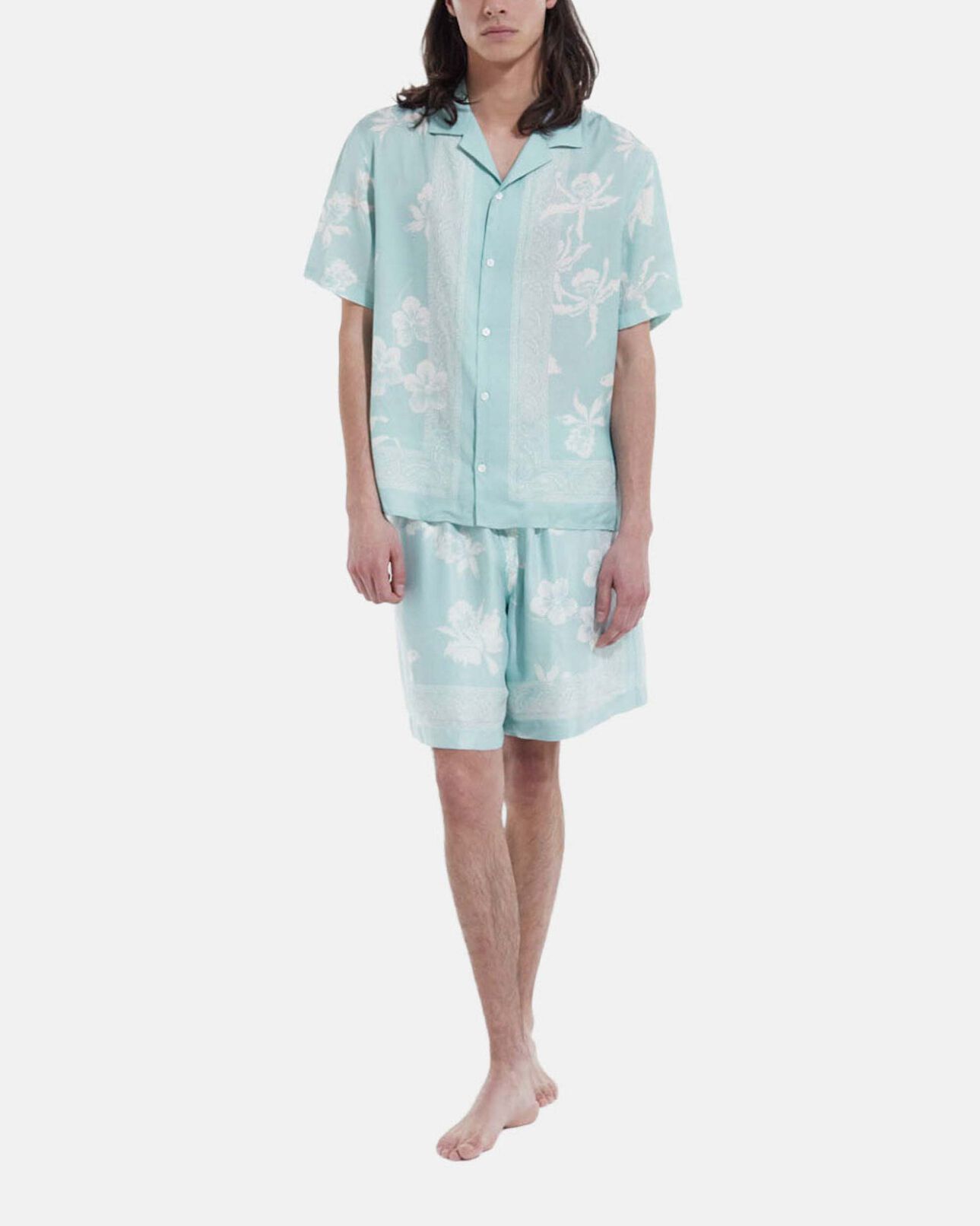 The Kooples HOMME BLUE WHITE short bleu ciel fluide motif bandana fleuri