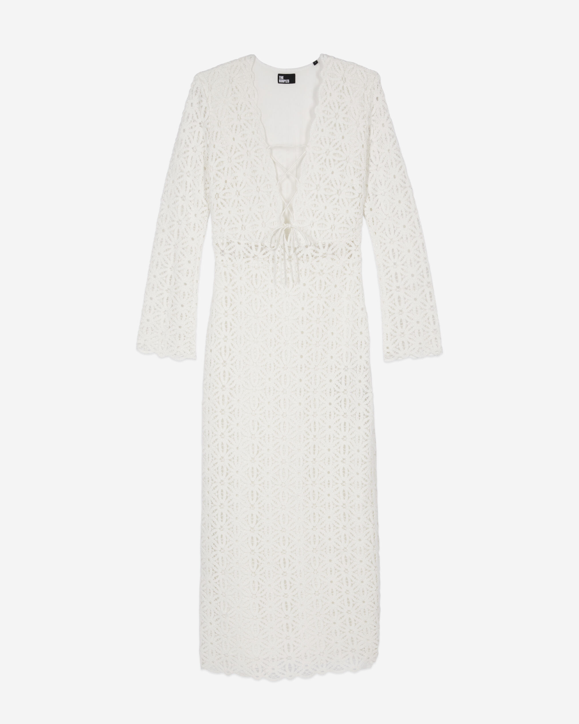 Robe longue en guipure blanche