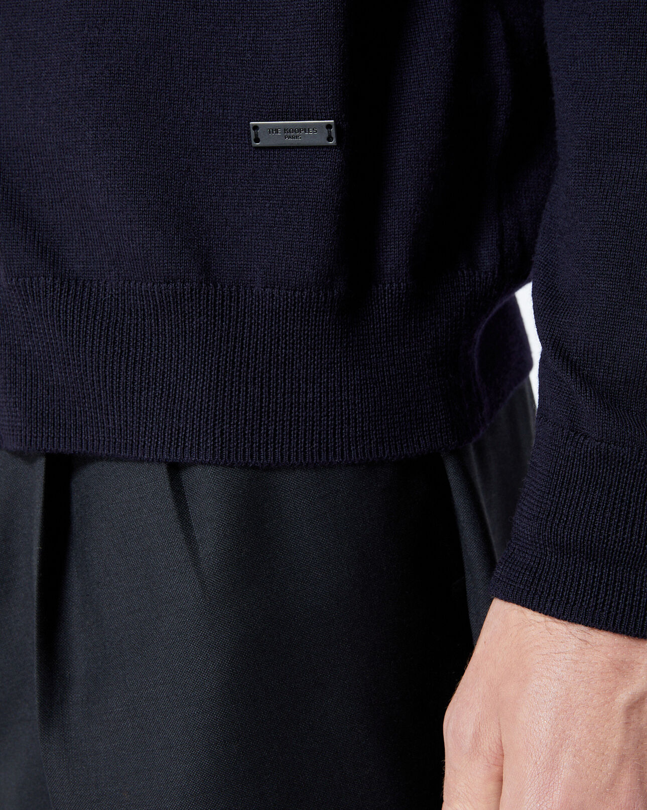 The Kooples HOMME DARK NAVY pull laine bleu marine à détail cuir