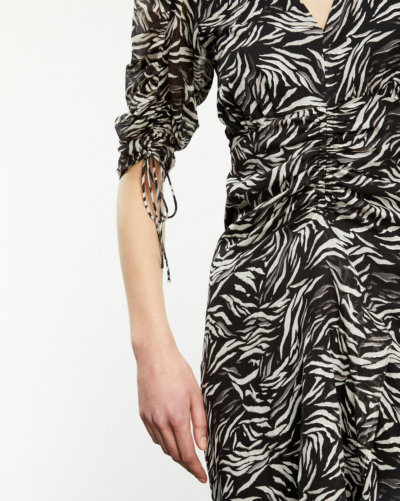 The Kooples FEMME BLACK WHITE robe longue noire et blanche motif zébré