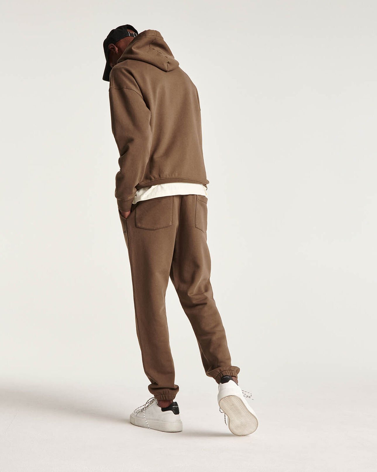 The Kooples HOMME BROWN bas jogging marron coton à logo