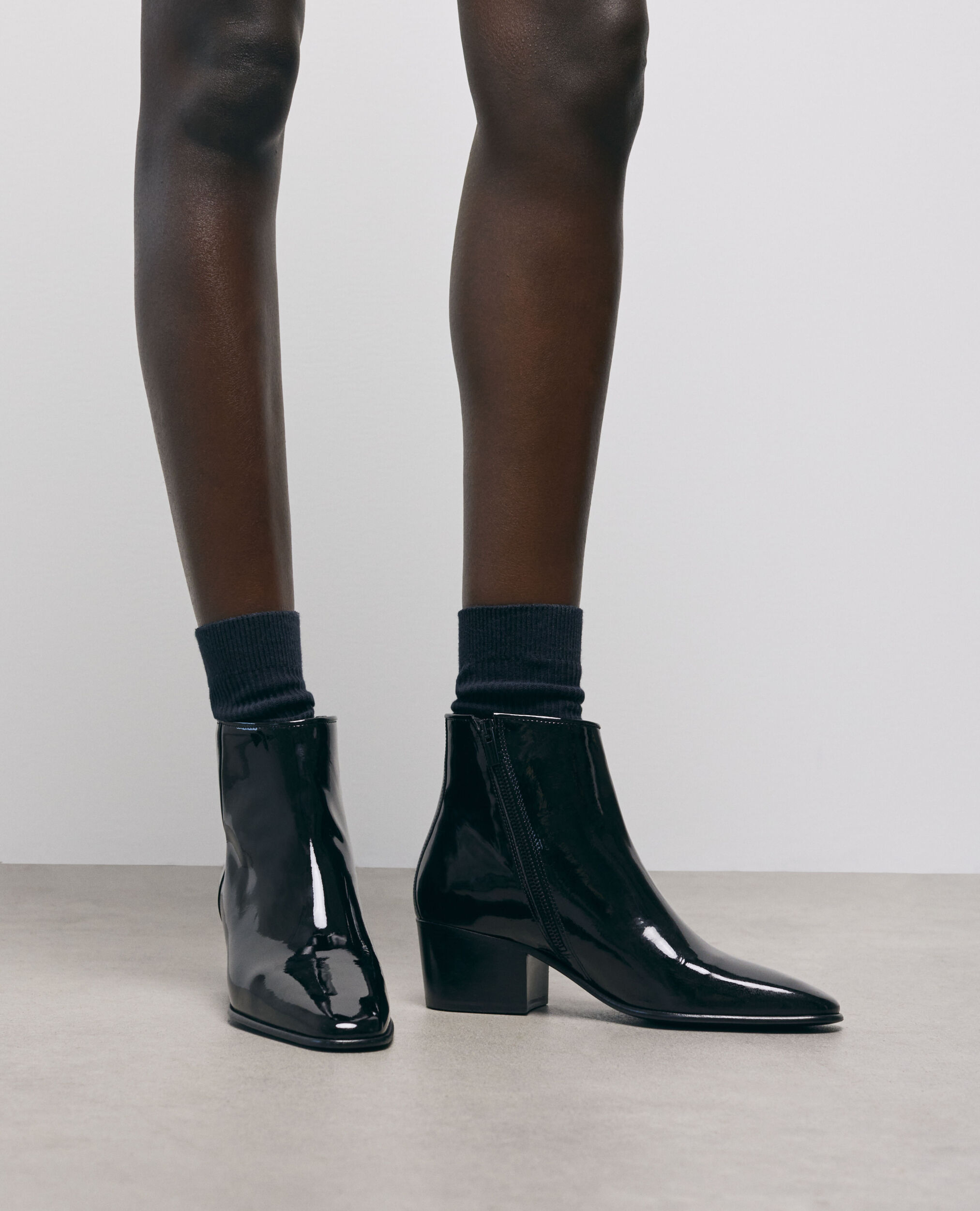Black vinyl heeled boots, BLACK, hi-res image number null