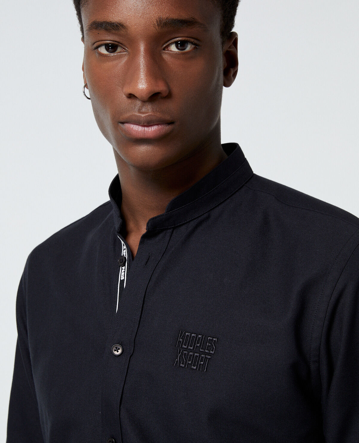 Camisa negra cuello mao cheap