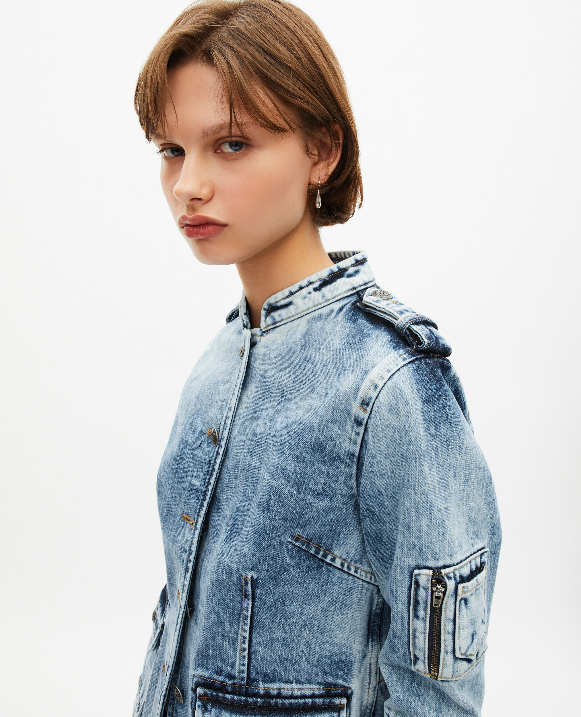 , BABY BLUE, hi-res image number null