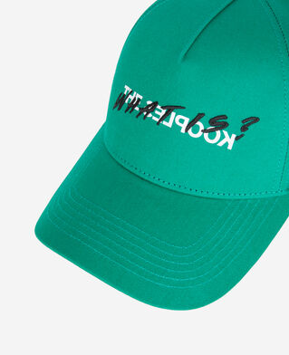The Kooples UNISEX FOREST grüne kappe mit „what is“- schriftzug