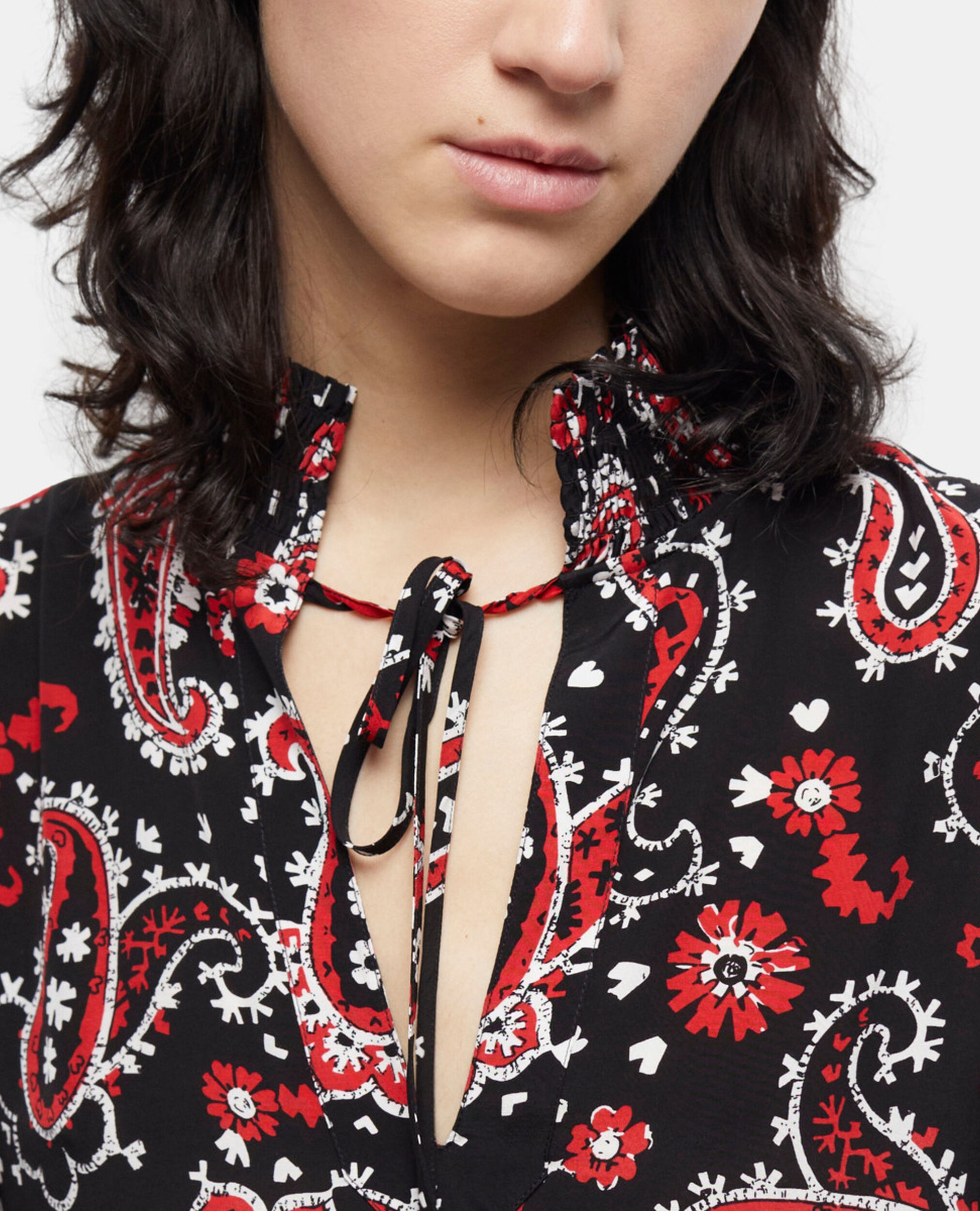 Kurzes Kleid mit Print, BLACK - RED, hi-res image number null
