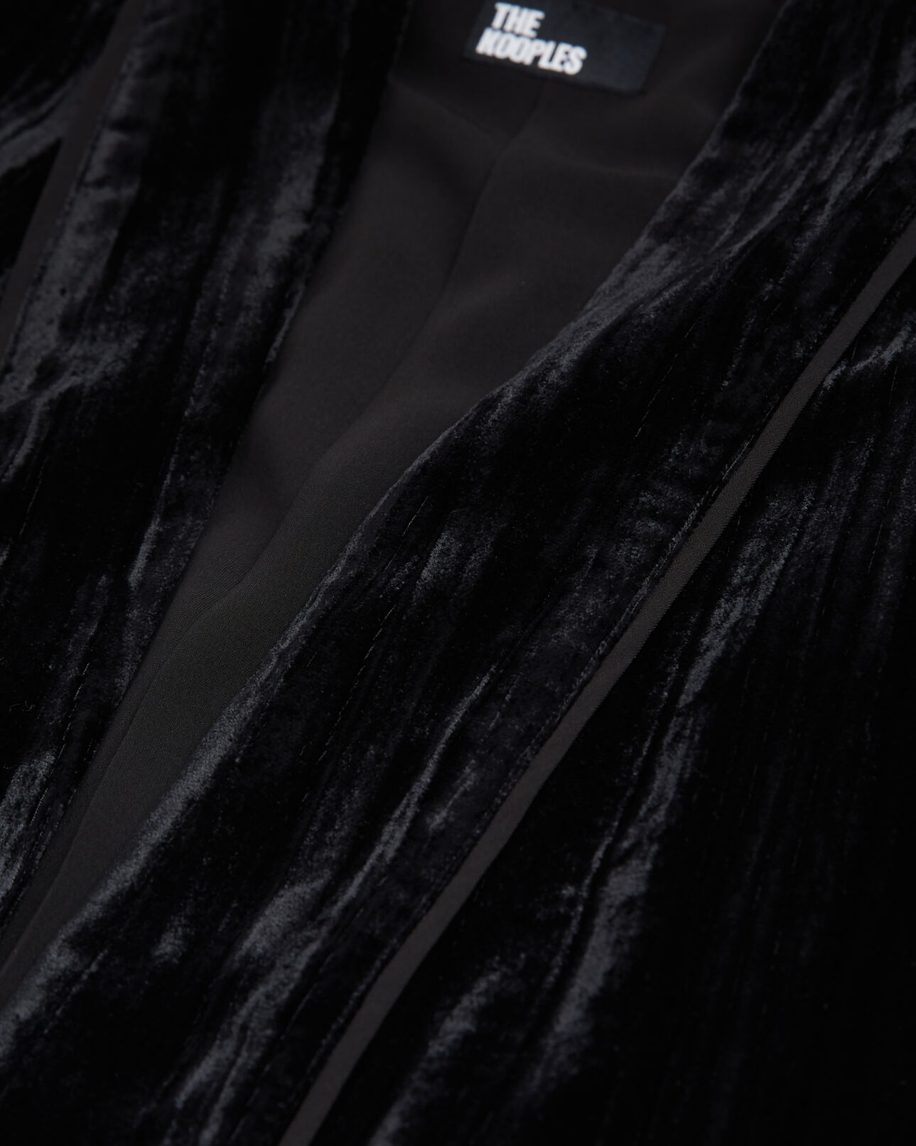 The Kooples FEMME BLACK kimono en velours noir