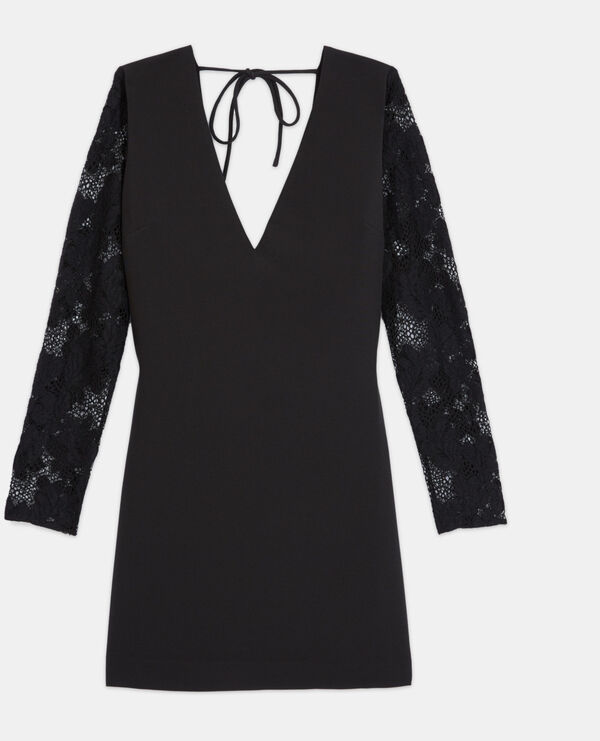 schwarzes kurzes kleid