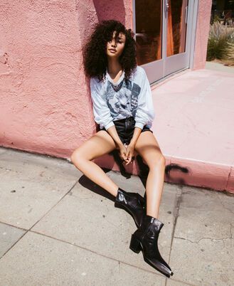 , BLACK, hi-res image number null