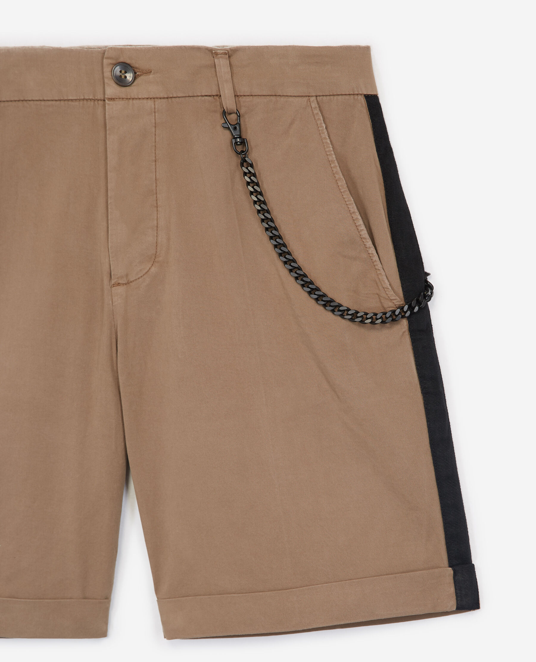 Shorts with 2024 chain pockets
