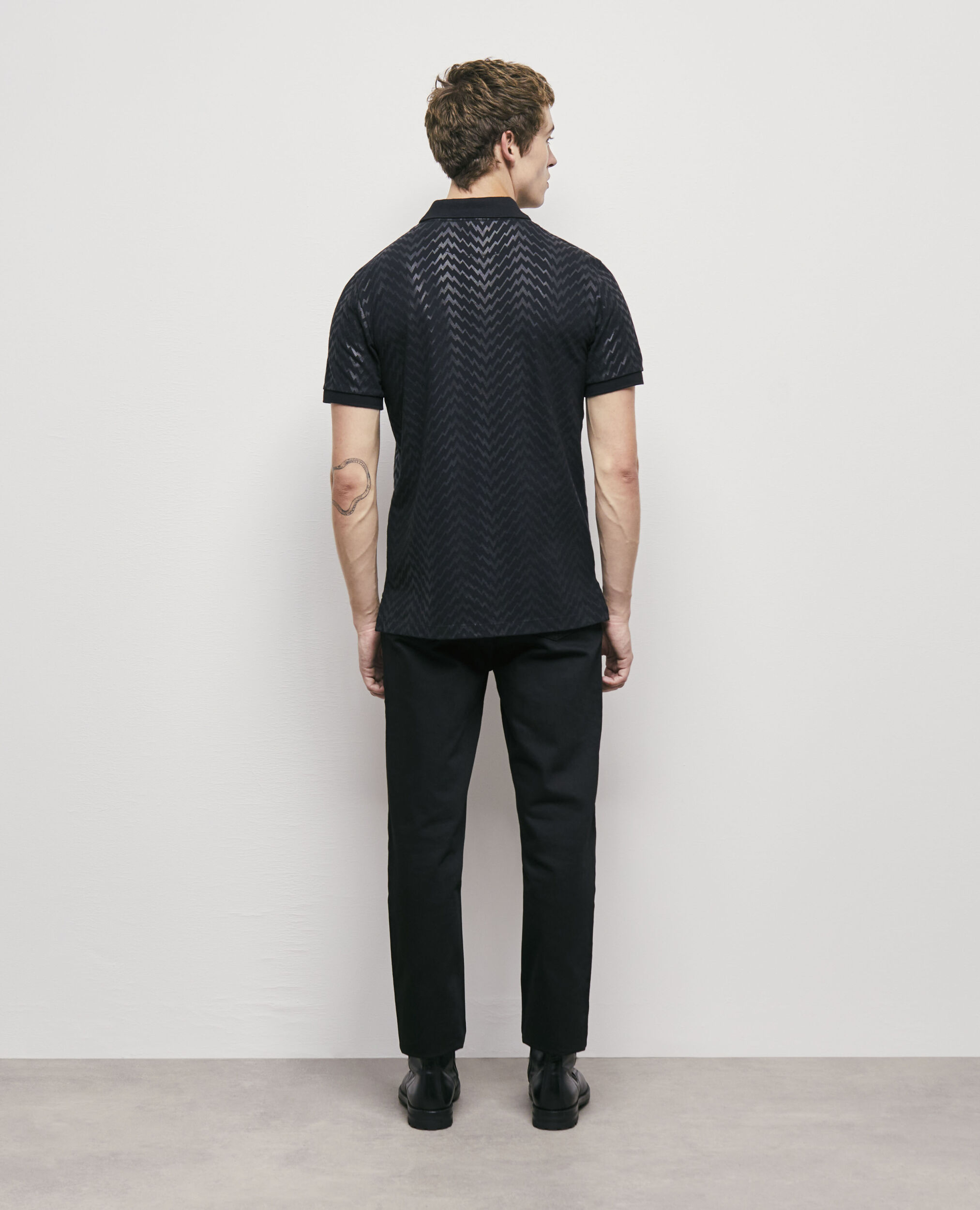 Schwarzes Poloshirt mit Print, BLACK, hi-res image number null