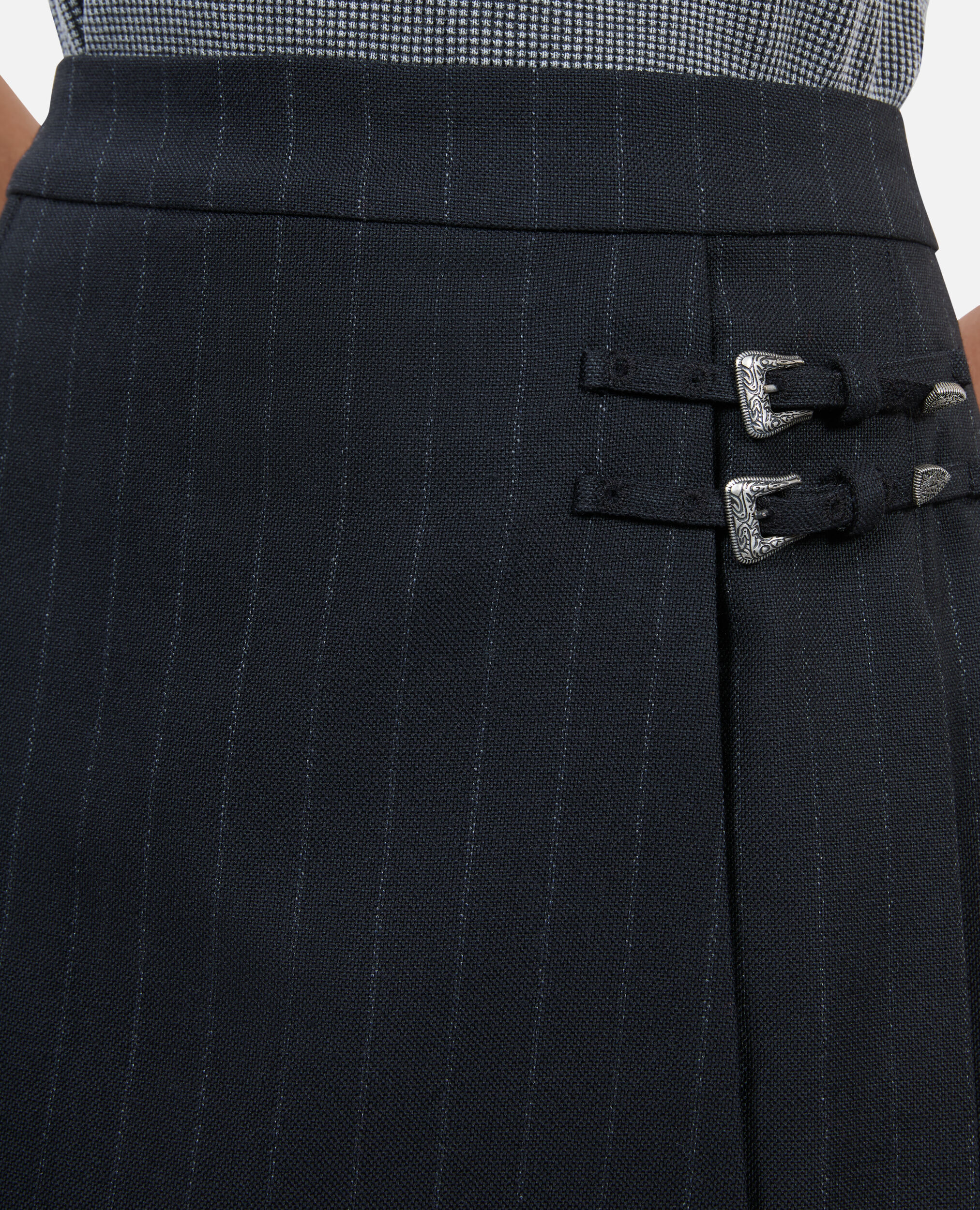 Short black striped pleated skirt, BLACK, hi-res image number null