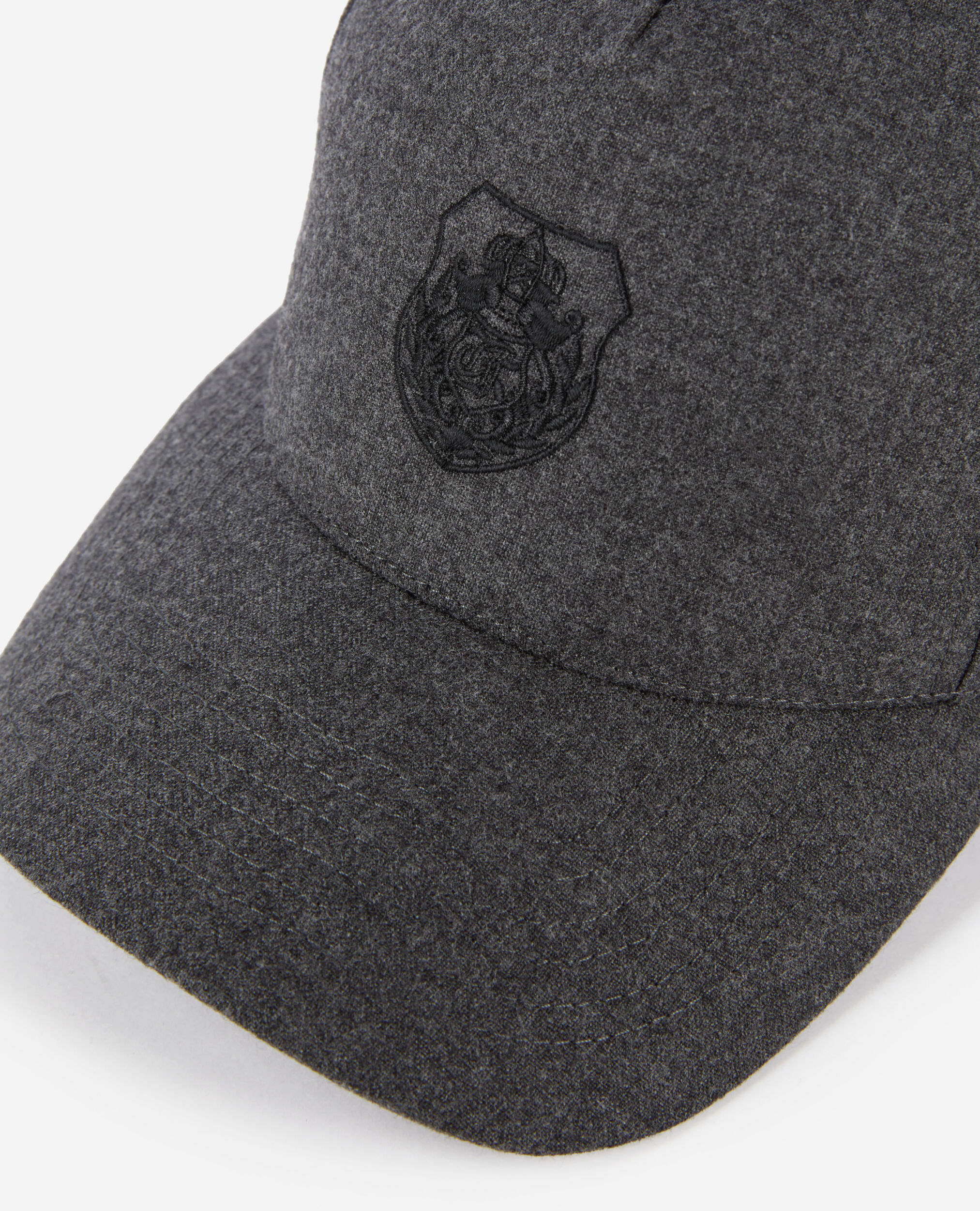 Grey flannel cap