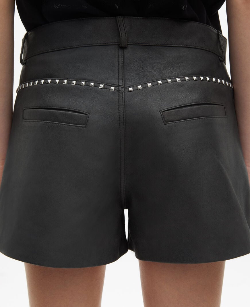 The Kooples WOMEN BLACK STONE black leather shorts