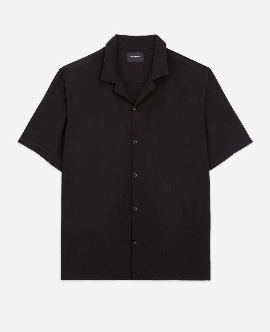 camisa amplia negra abotonada