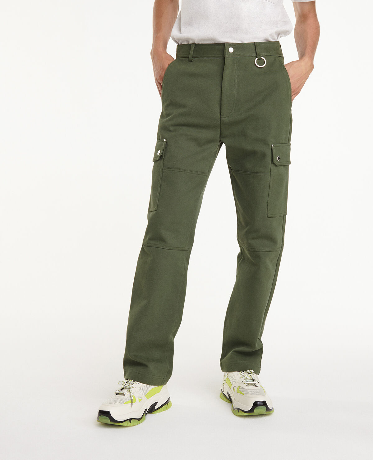 Cargo style khaki pants in cotton twill