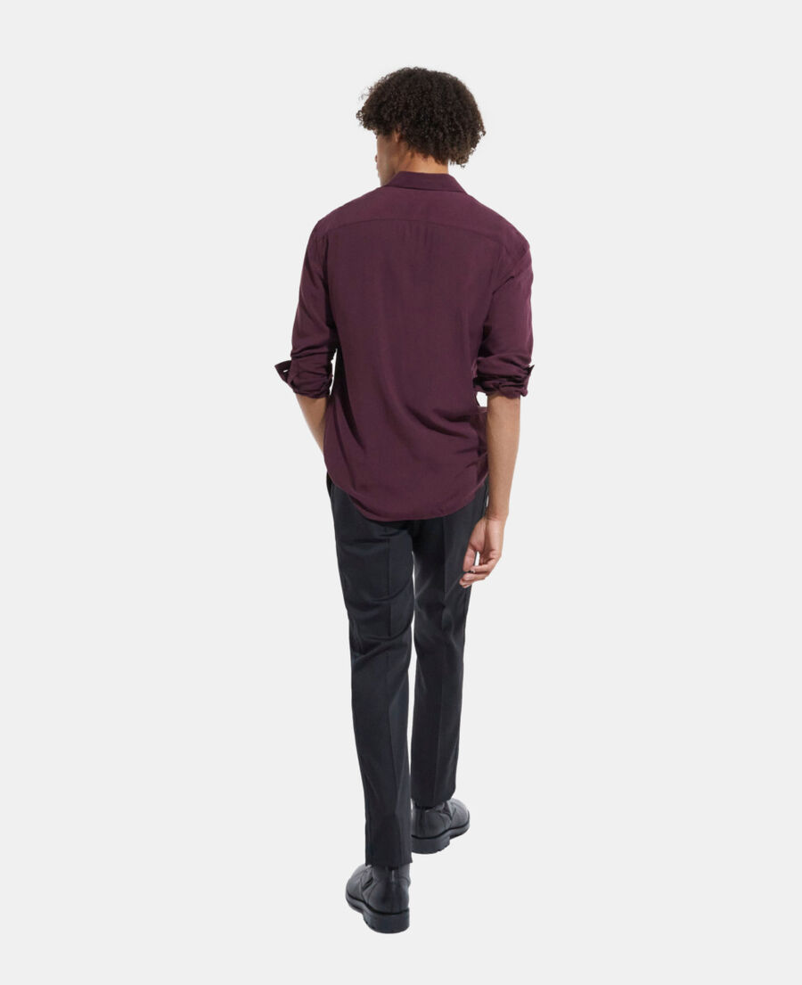 red shirt with classic collar