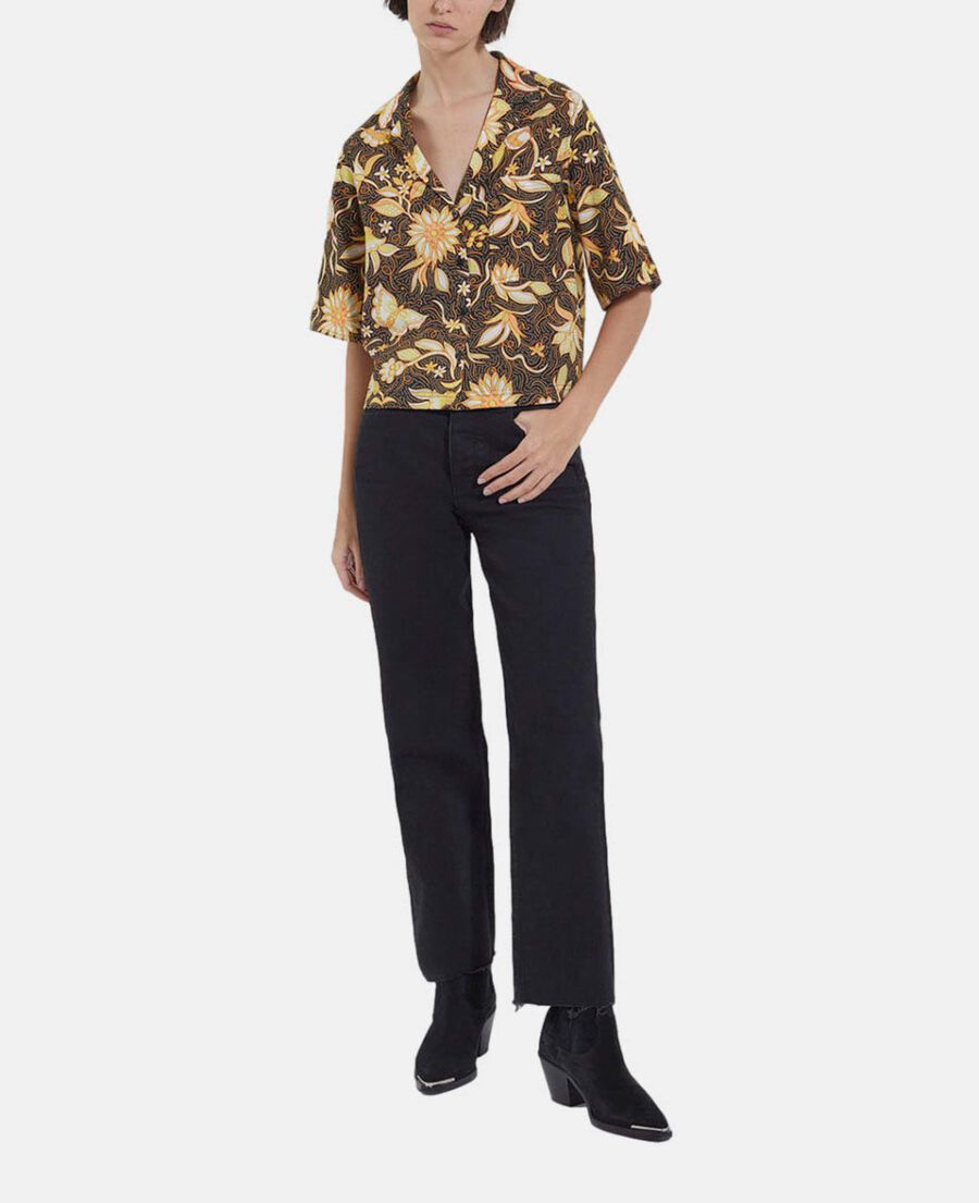short-sleeve black cotton shirt with print