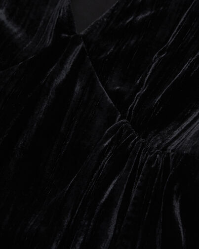 , BLACK, hi-res image number null