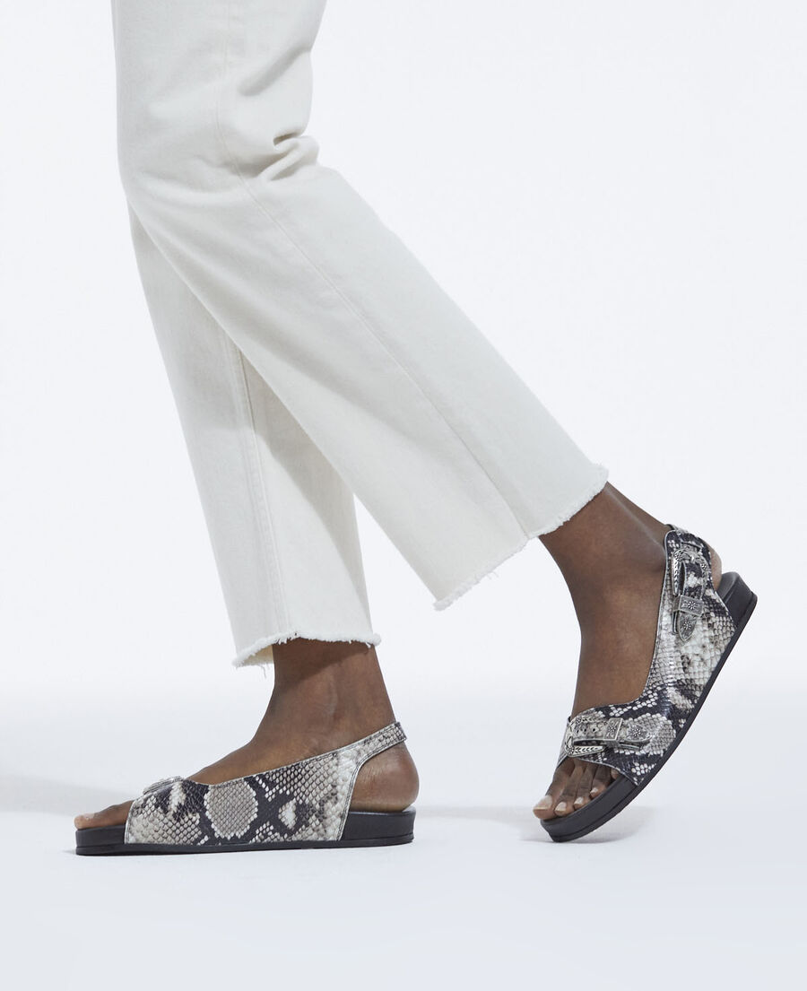 sandales cuir noires et grises plates à motif