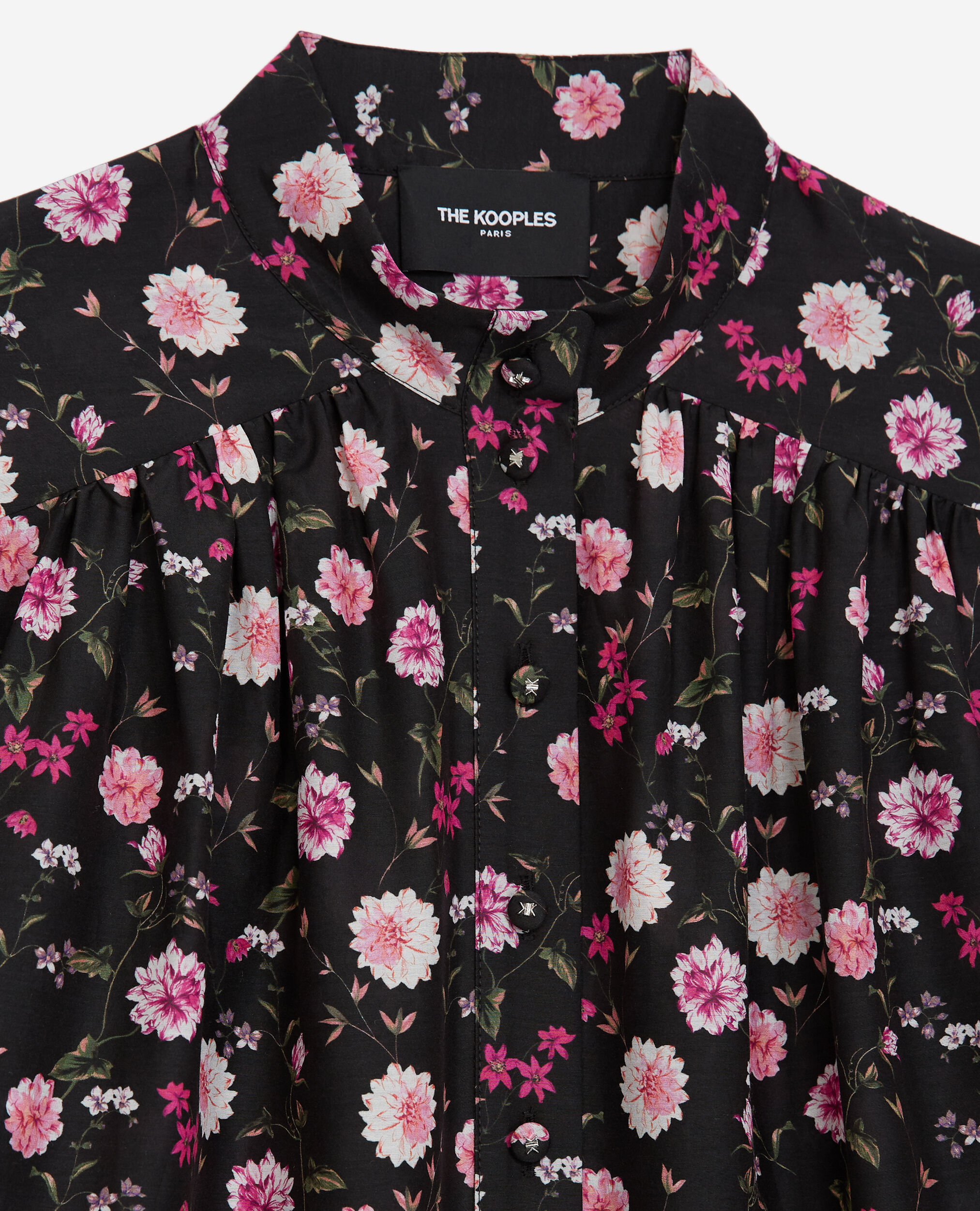 Schwarze Bluse mit Rüschen Blumendruck, BLACK / PINK, hi-res image number null