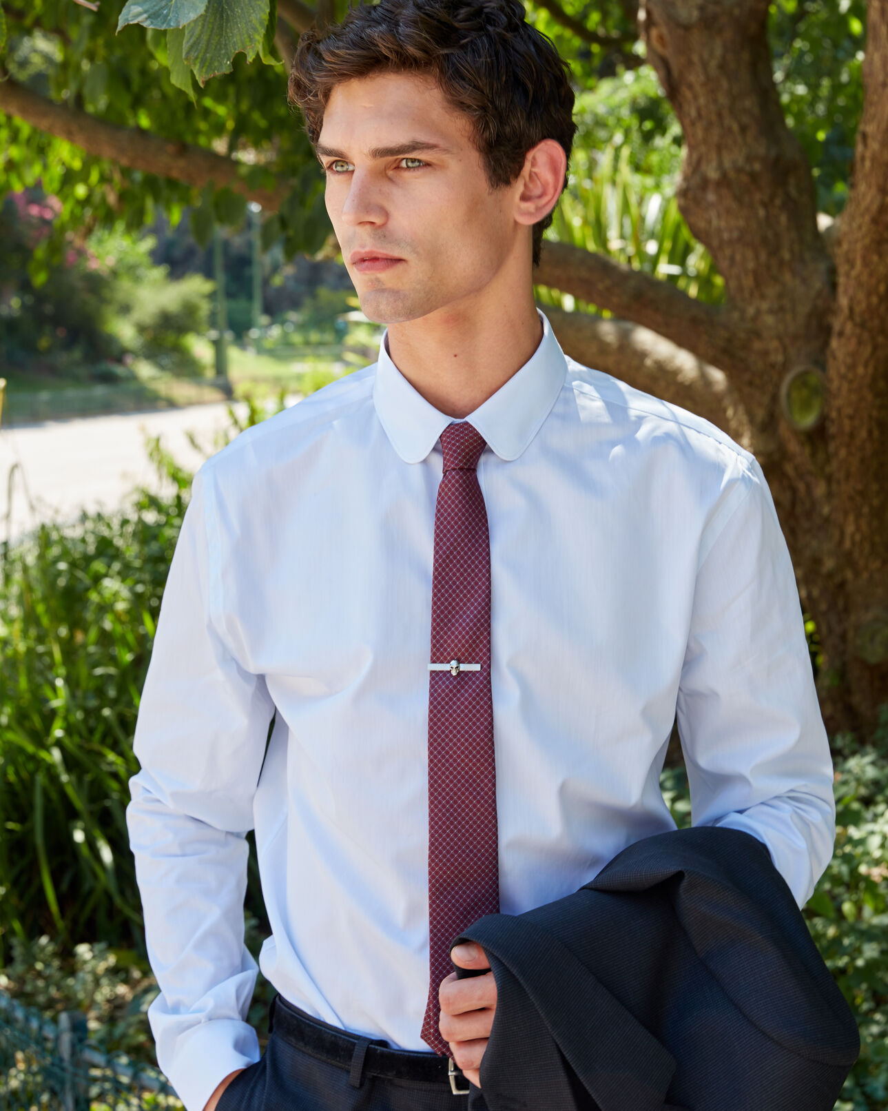 The Kooples HERREN SKY BLUE hellbllaues slim fit-baumwollhemd mit rundem kragen
