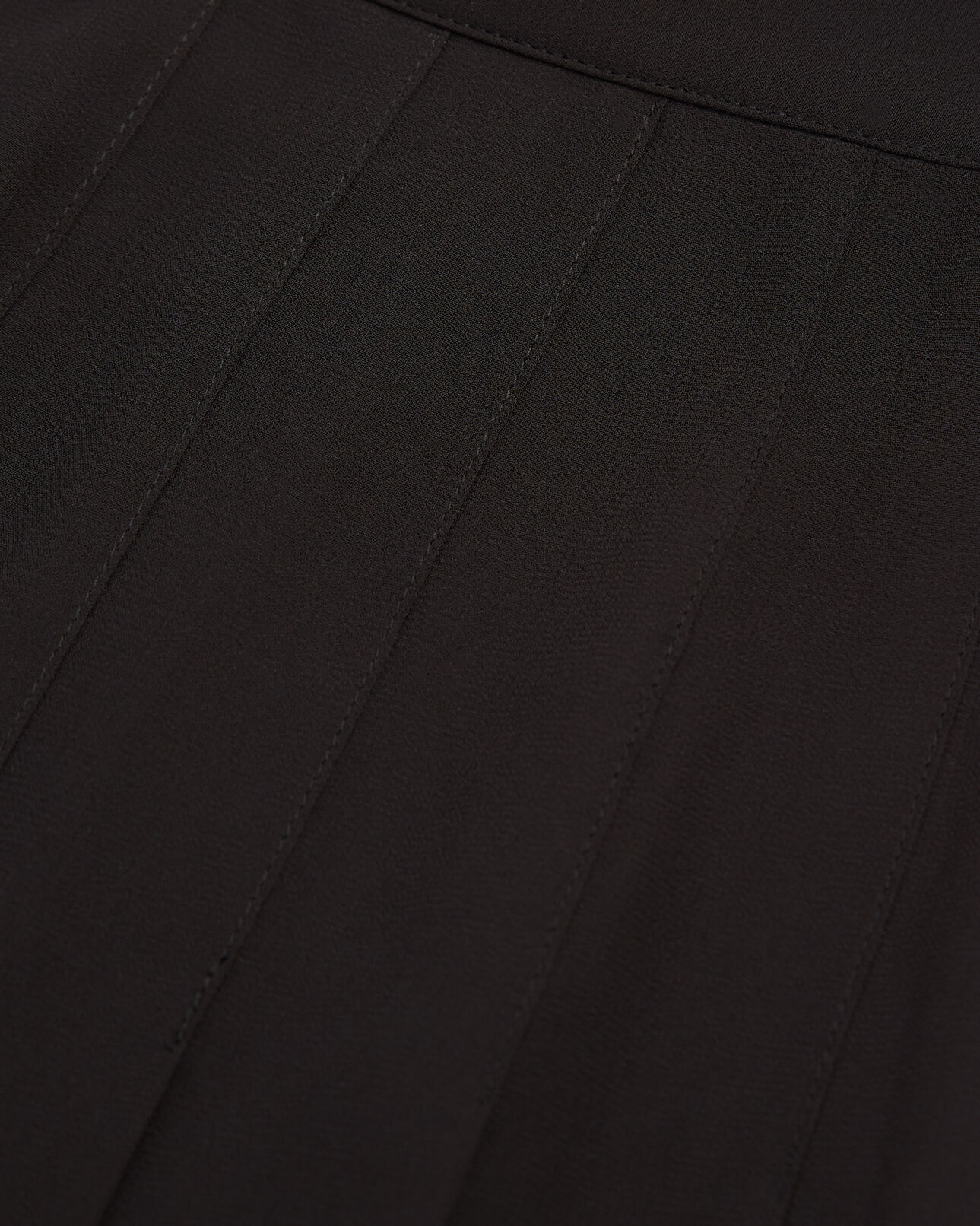 The Kooples FEMME BLACK jupe courte fluide noire plissée