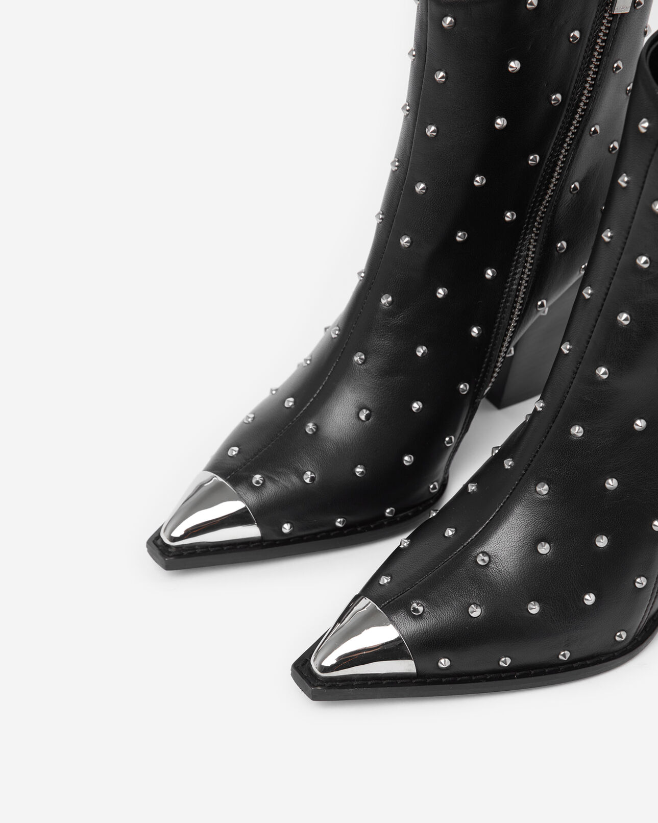 The Kooples FEMME BLACK bottines cuir noir talons bout métal