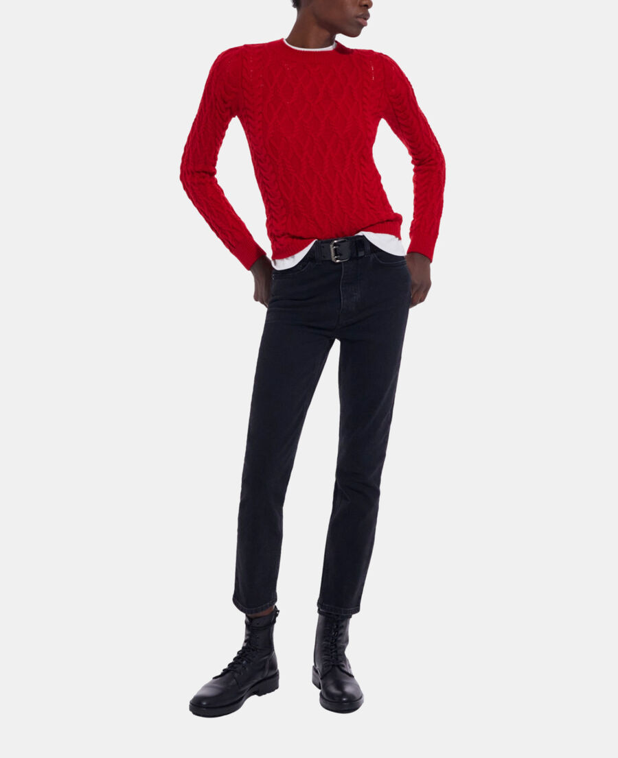 pull en laine rouge