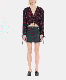 , BLACK - RED, hi-res image number null