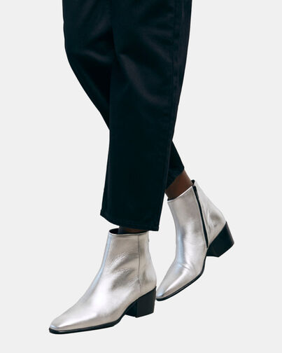 , SILVER, hi-res image number null