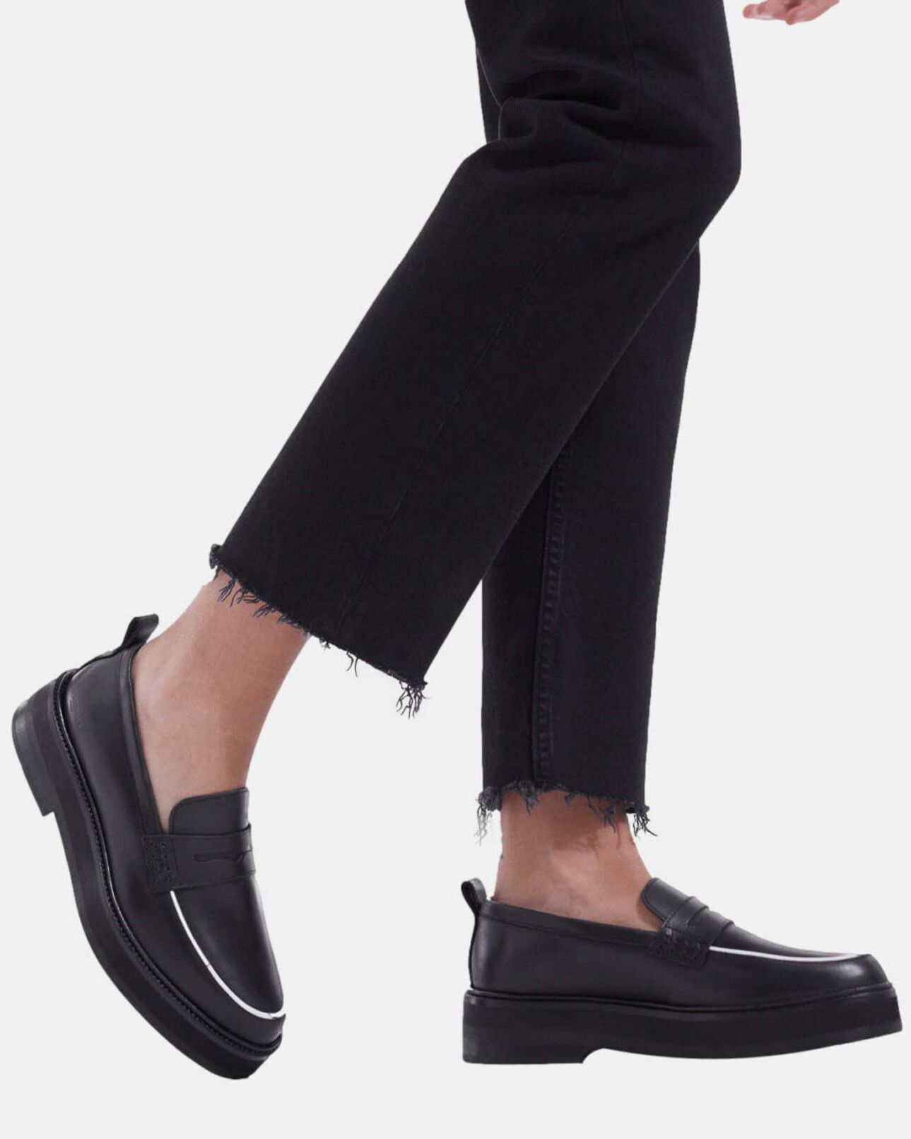 The Kooples FEMME BLACK mocassins noirs cuir contours contrastés