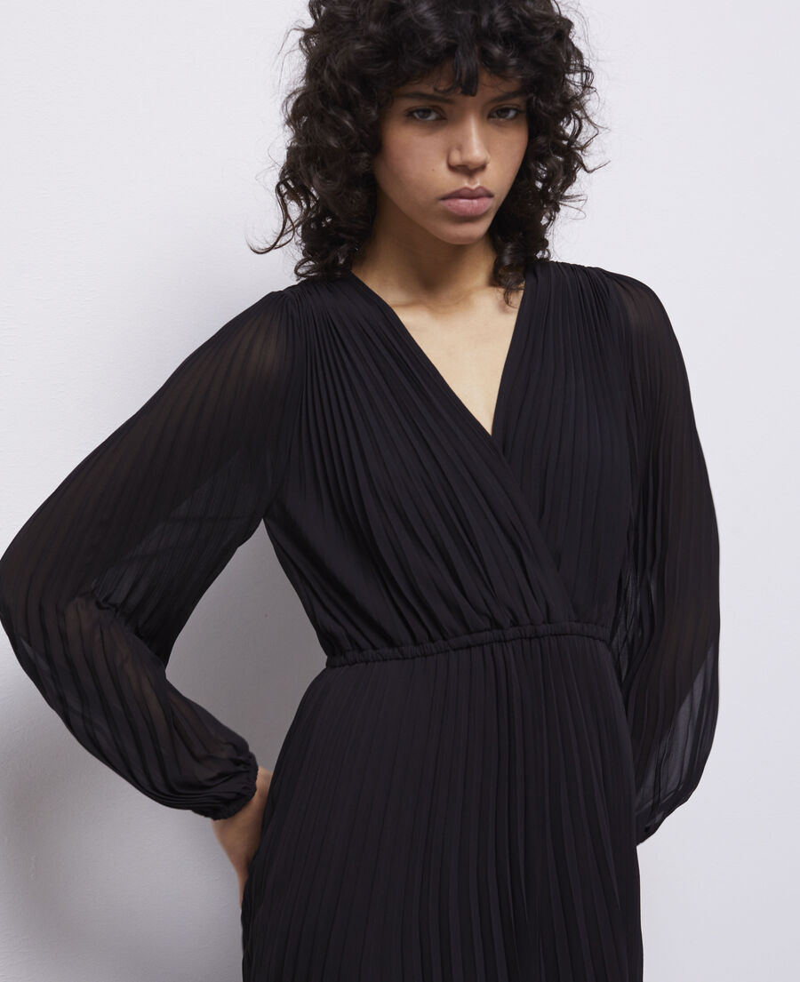 long black pleated dress