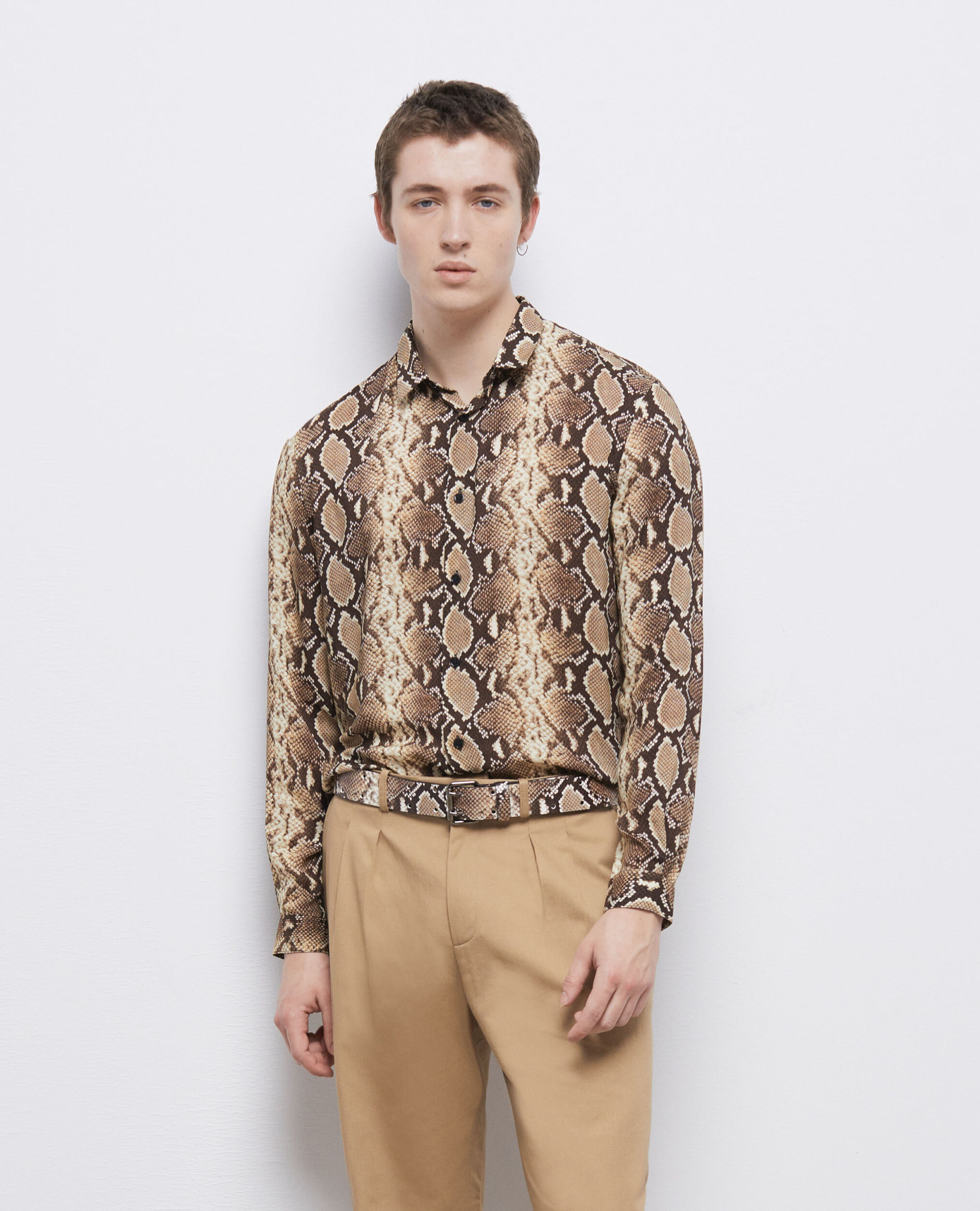 Snakeskin shirt shop