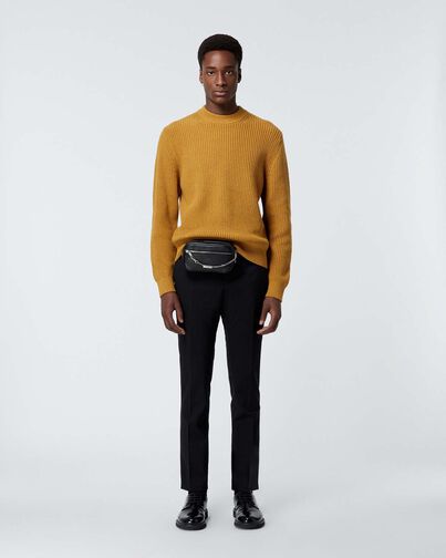 , YELLOW, hi-res image number null