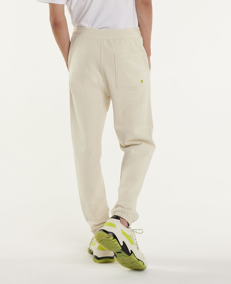 white jogging