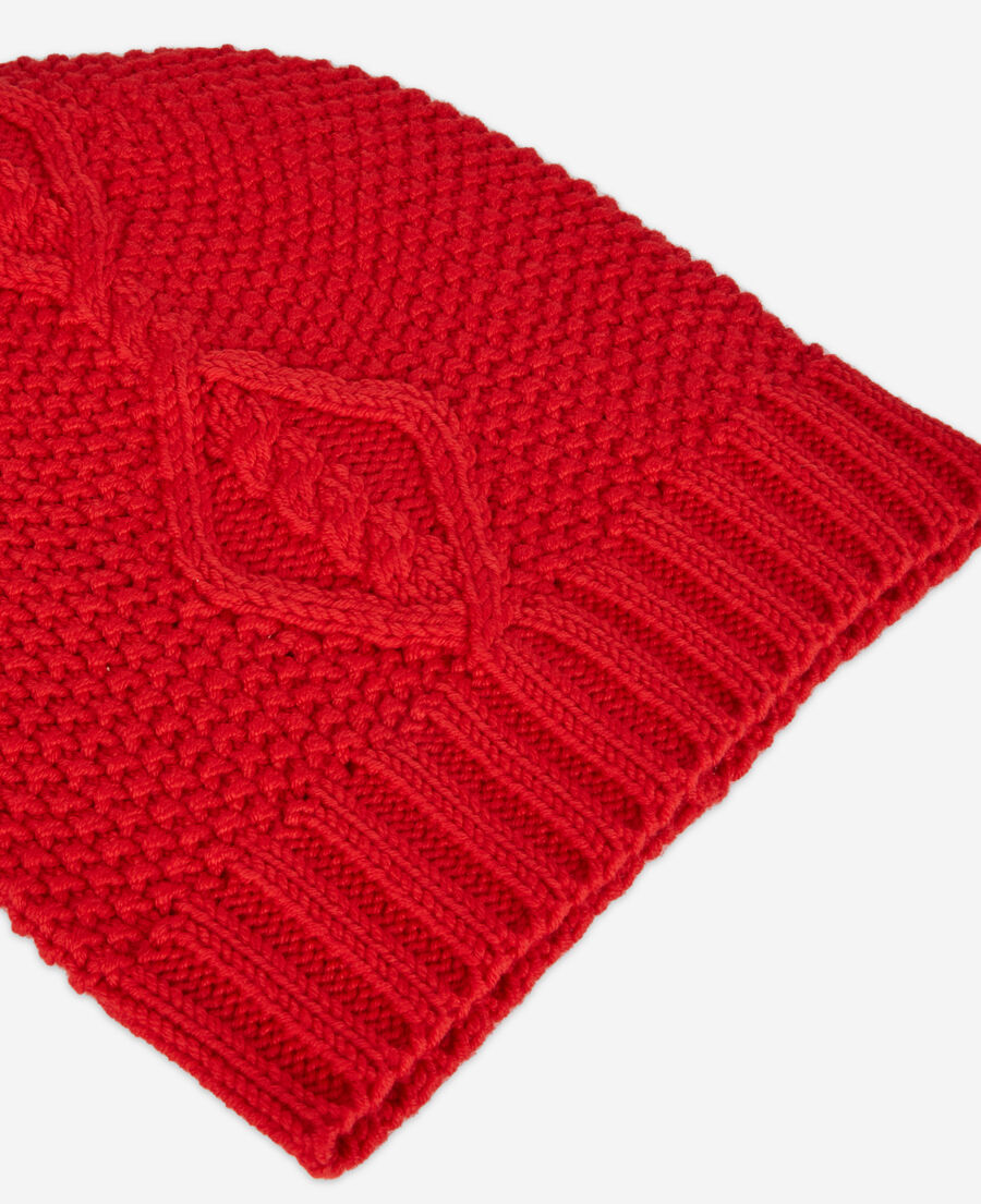 bonnet en laine rouge