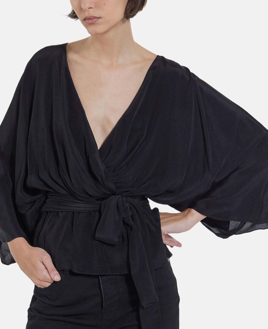 top kimono negro manga larga drapeado