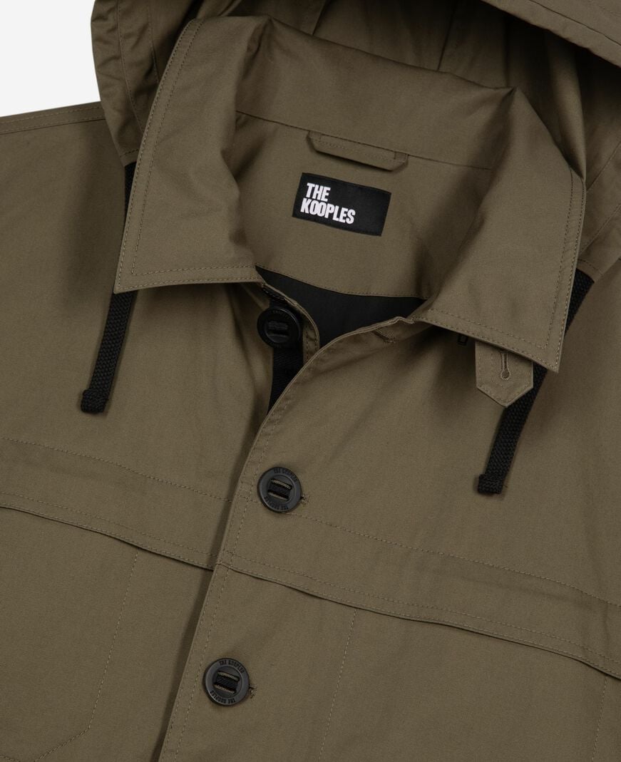 The Kooples HOMME KAKI parka courte à capuche kaki