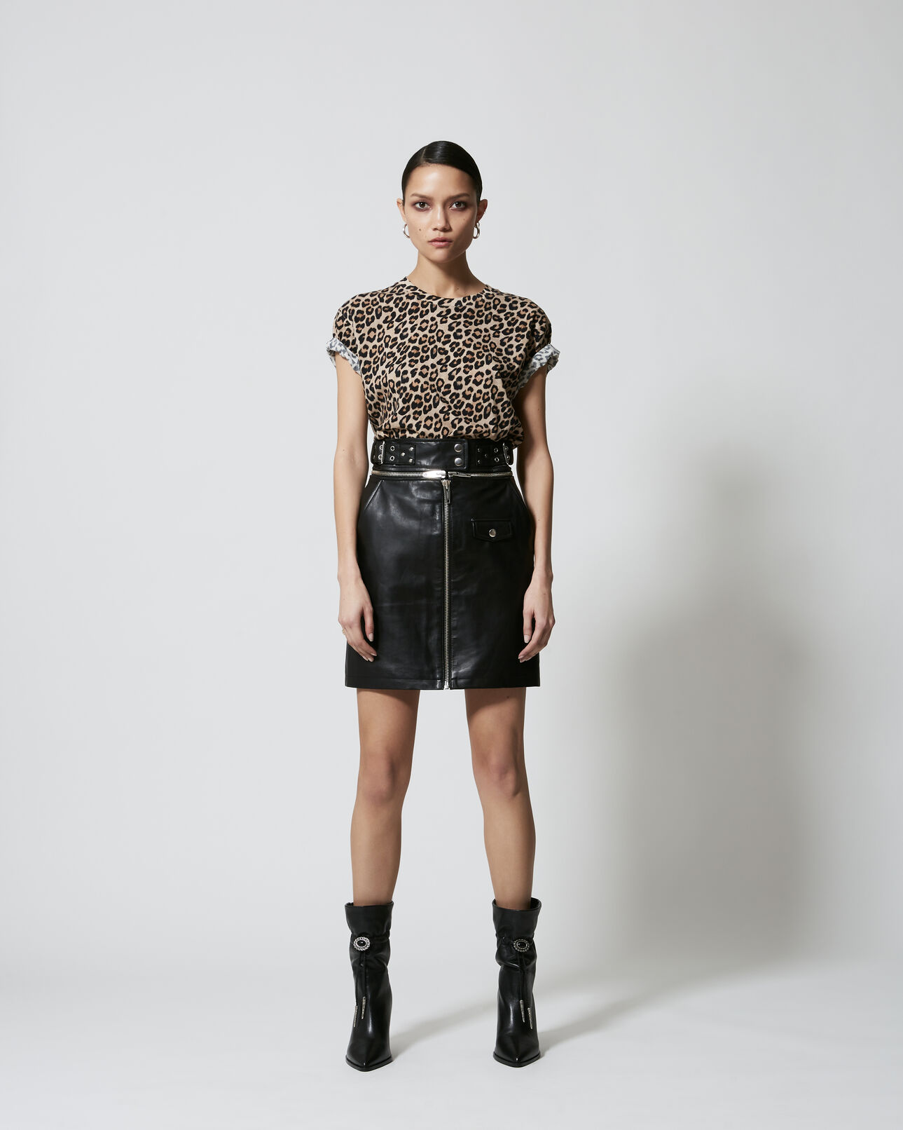 The Kooples FEMME BLACK jupe courte cuir zippée ceinturée