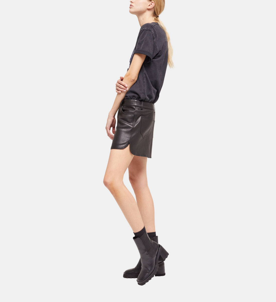 Black leather deals skirt ireland