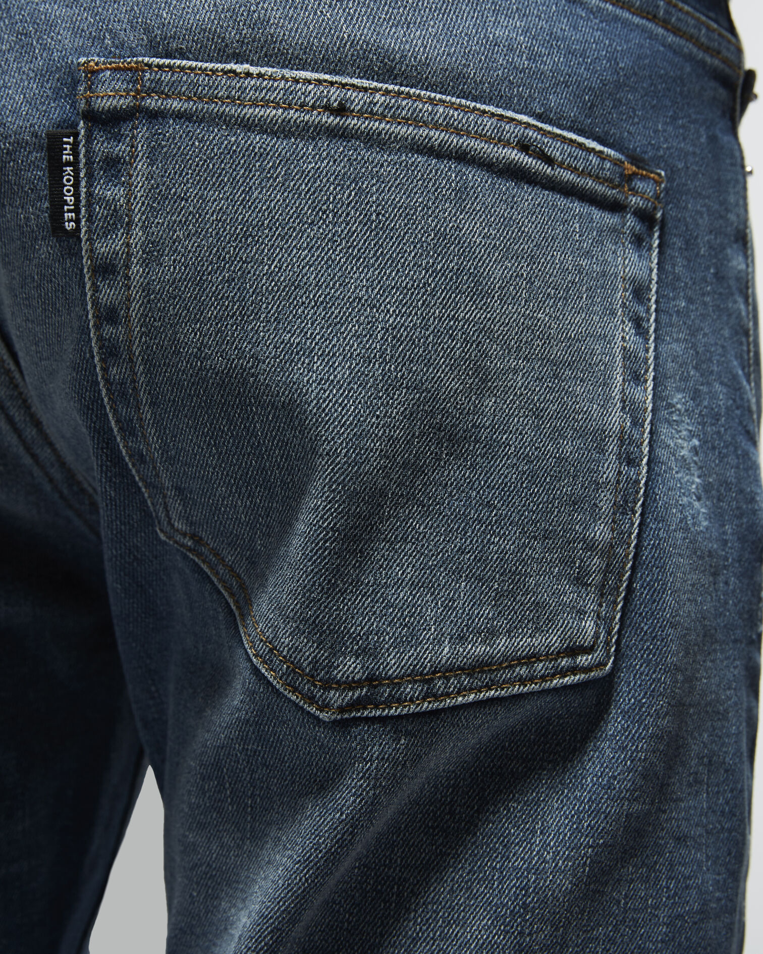 Faded ripped blue jeans with leather tag, BLUE DENIM, hi-res image number null