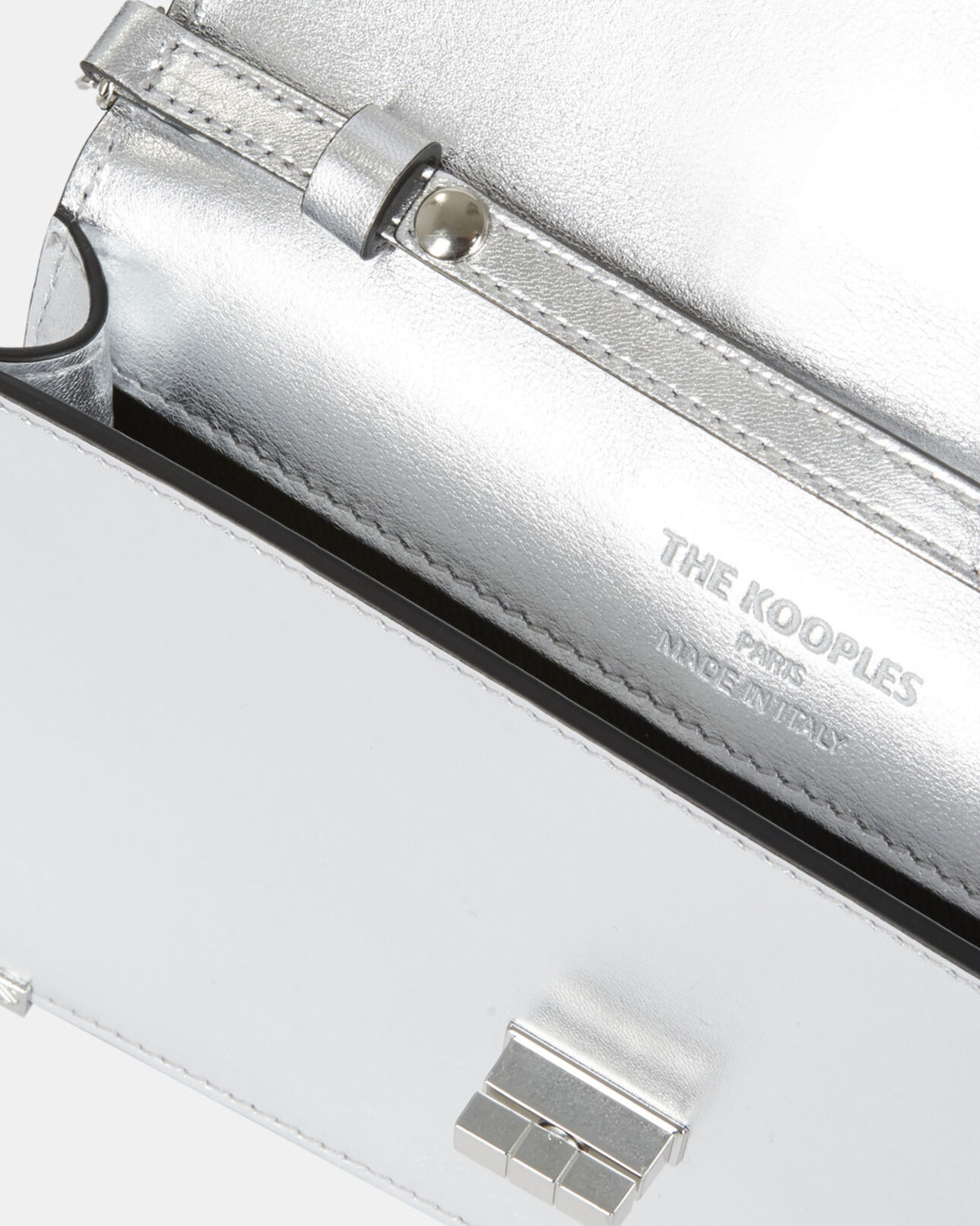 The Kooples FEMME SILVER pochette emily medium en cuir argenté