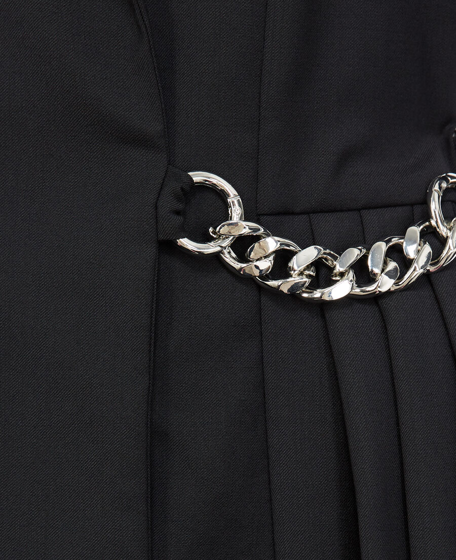 vestido corto cruzado plisado cadena negra