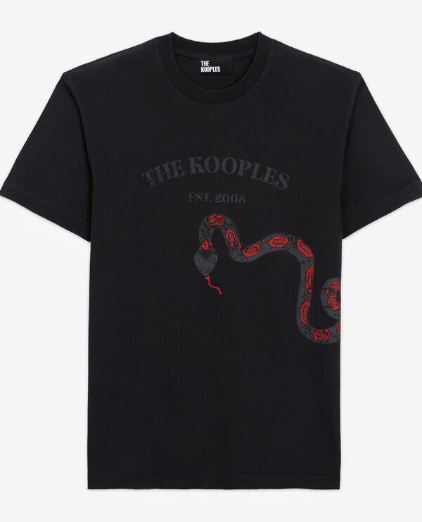 schwarzes t-shirt mit siebdruck
