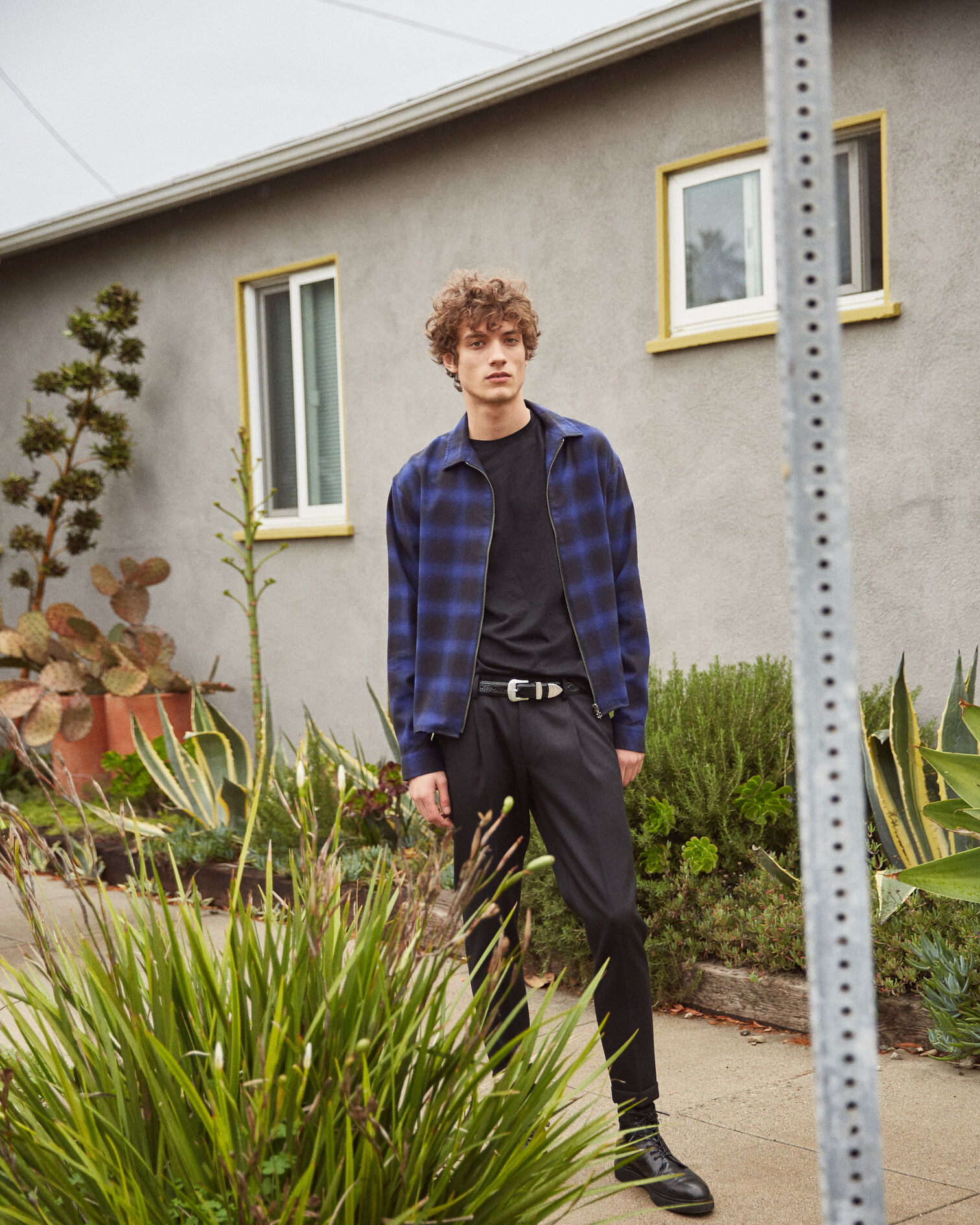Zipped shirt with black and blue check motif, BLUE BLACK, hi-res image number null
