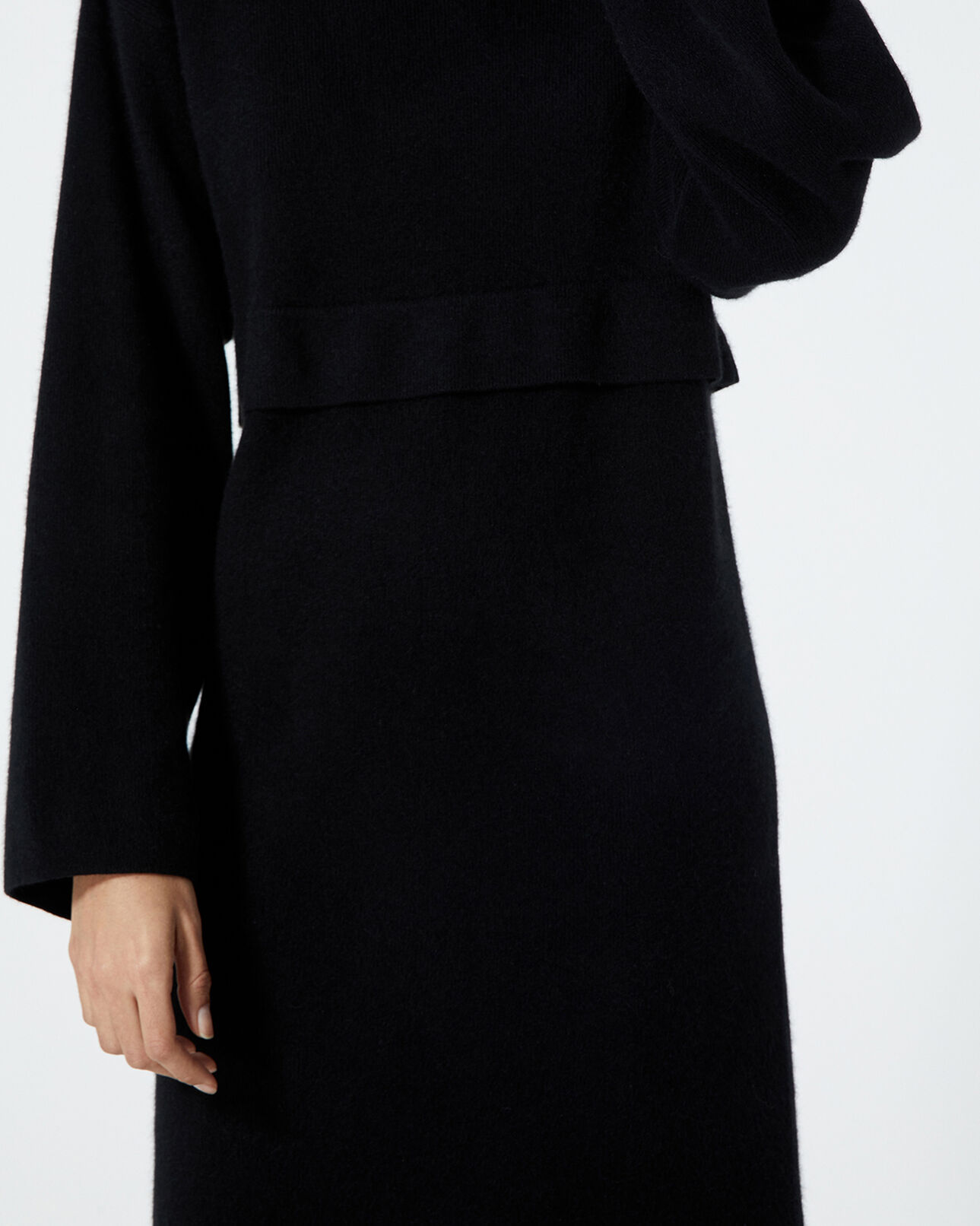 The Kooples FEMME BLACK robe pull noire à col montant